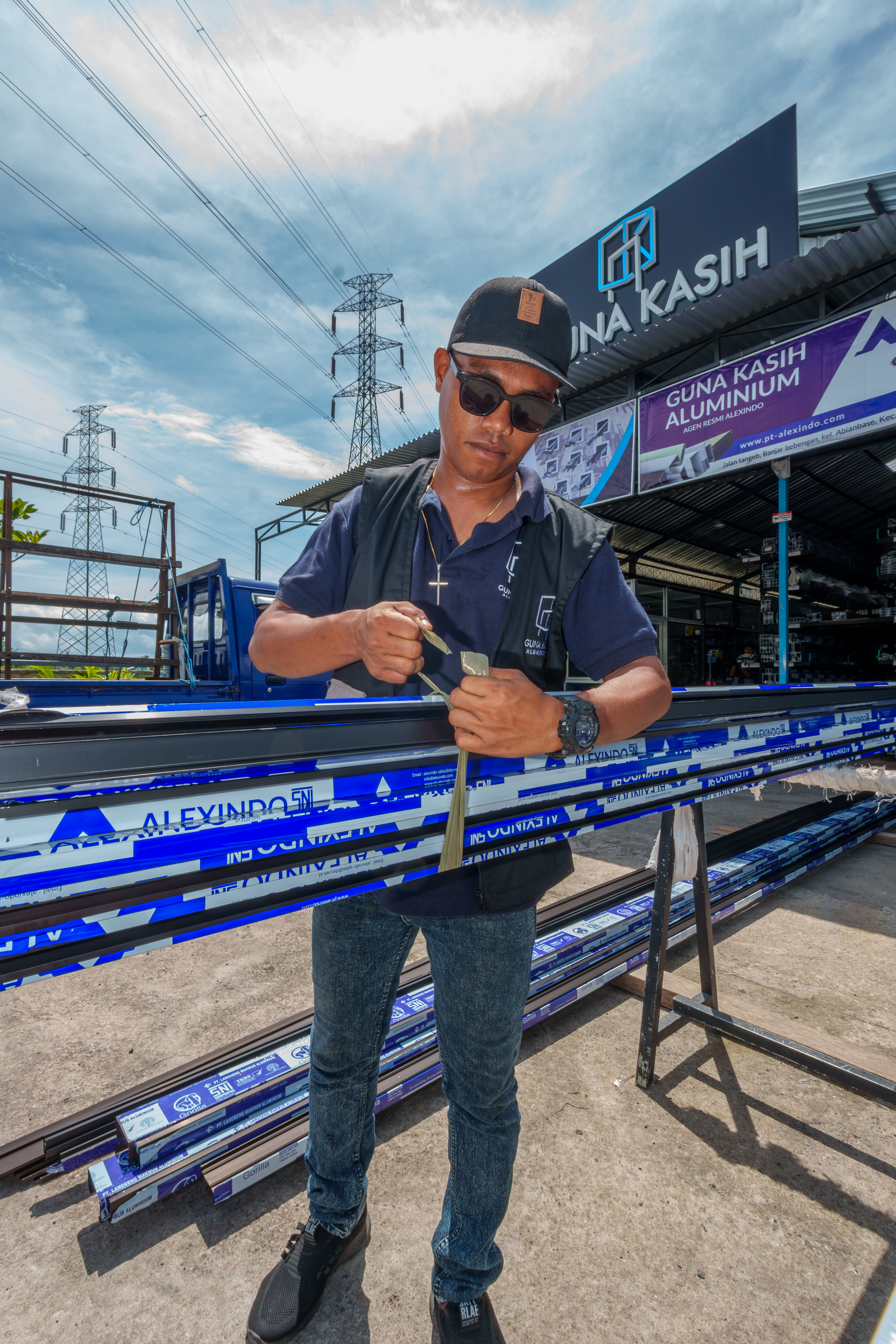 Proyek aluminium CV Guna Kasih Bali