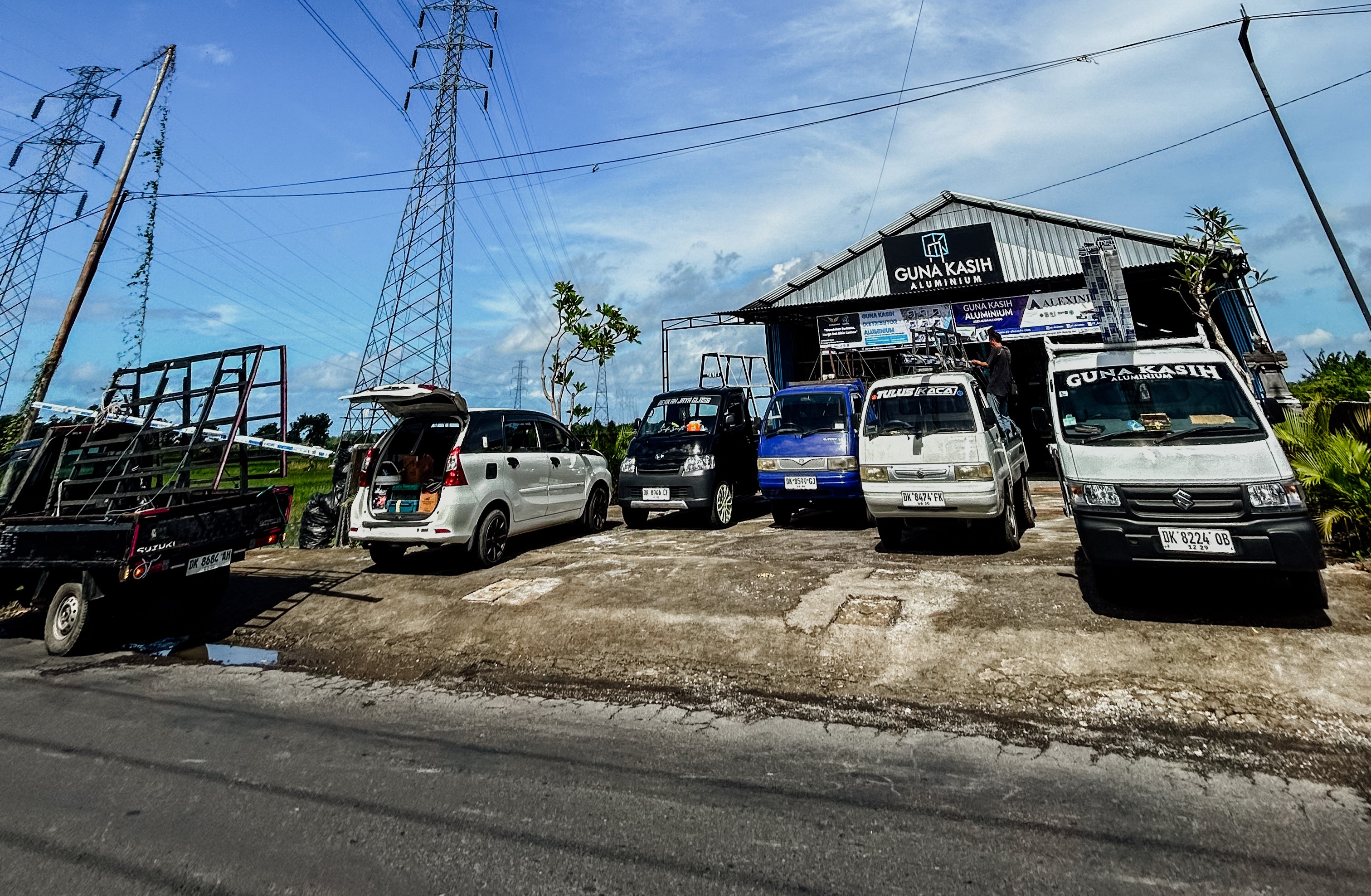 Proyek aluminium CV Guna Kasih Bali