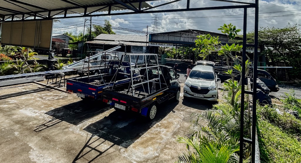 Proyek aluminium CV Guna Kasih Bali