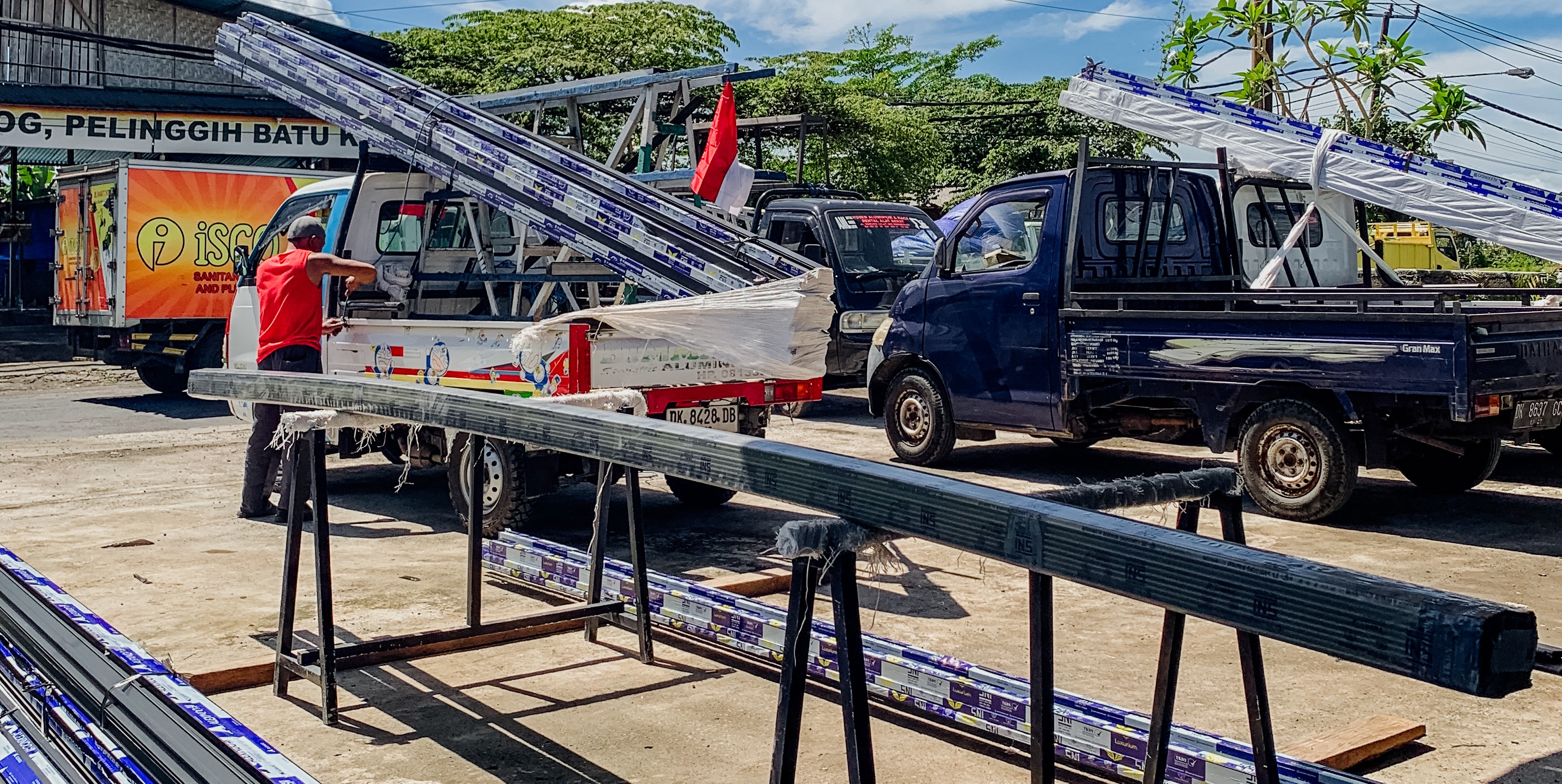 Proyek aluminium CV Guna Kasih Bali