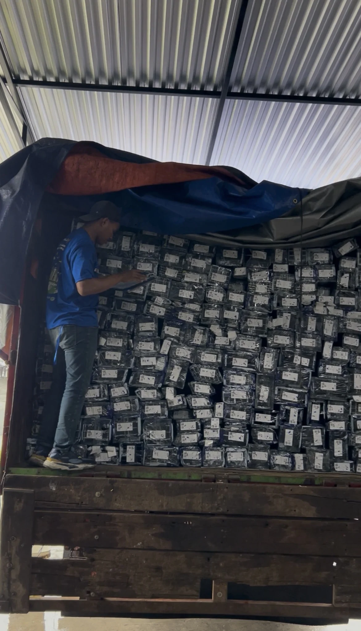 Proyek aluminium CV Guna Kasih Bali
